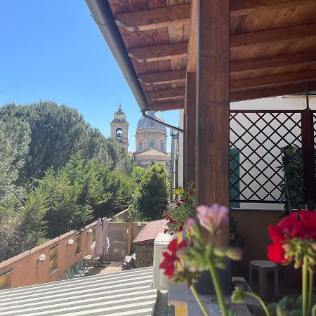 La Terrazza Dei Ciliegi Hotel Santa Maria Degli Angeli  Luaran gambar